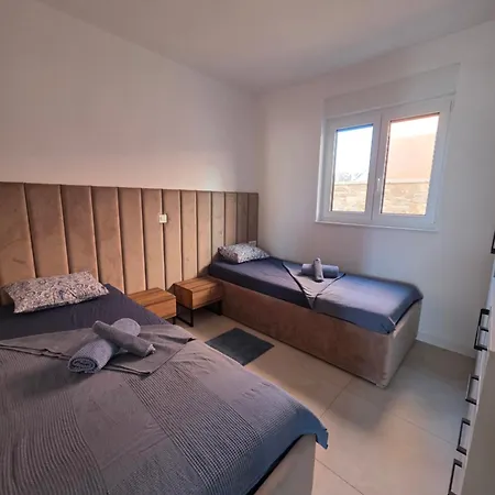 Apartment Apartement More Vir Vir
